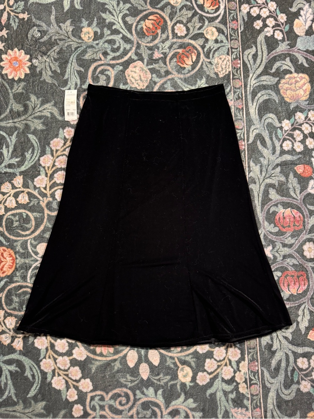 Elementz Black Velvet A-Line Skirt